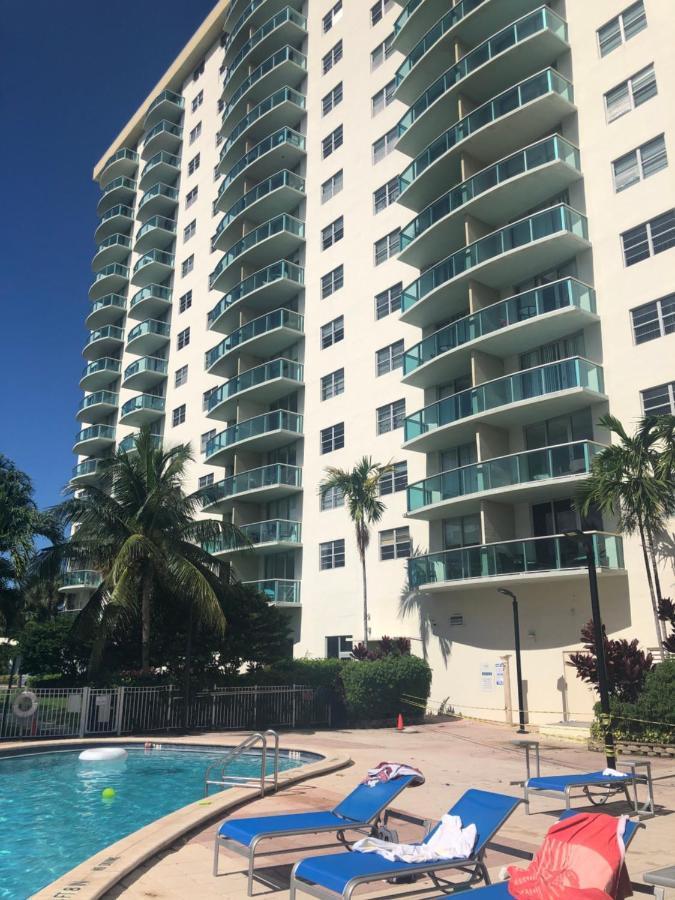 The Blue Island Apartment Miami Beach Exterior photo